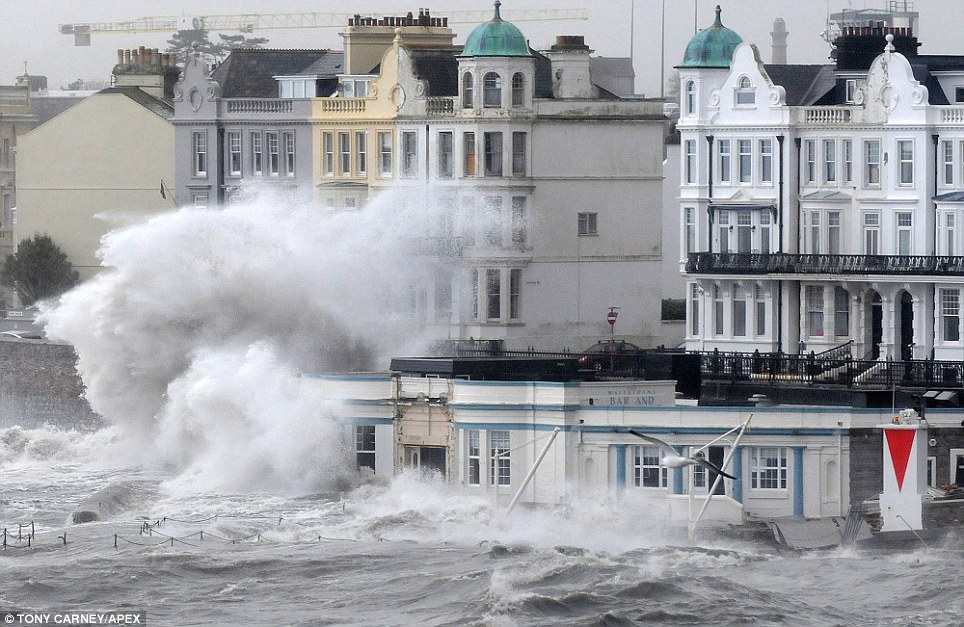 Plymouth Hoe & Foreshore takes a battering